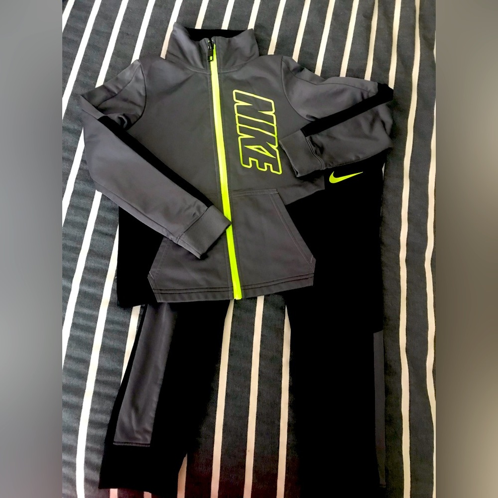 Nike Jogger Set
